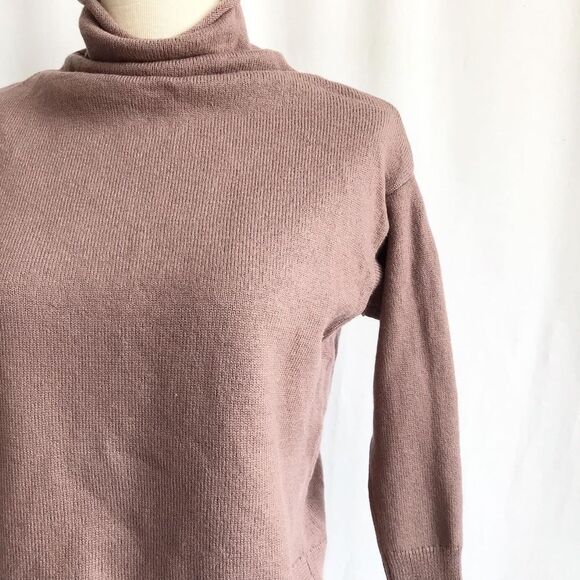 Wilfred Aritzia rose taupe mock neck knit XXS - Picture 3 of 9